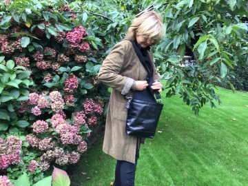 0ee6b444 b873 42e9 9753 da5e61a178ab