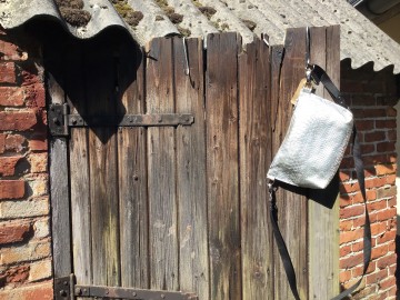 0f6b0ad2 d7a7 4ff6 b9fc cb14b36b12ac