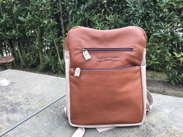 3d01df4c cc24 4858 bcff 1cb1e3ee6f87