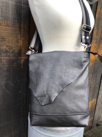 427af5bb 340e 4580 8ebe 36efe6cd4ba6