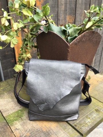 C898a82b ab50 48c3 8313 50a95136434c