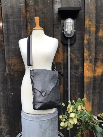 Ee6b8d2e 5d28 4b19 b685 0176600feea9